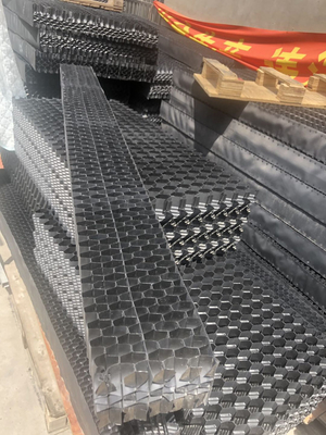 SUFICIÊNCIA do PVC do eliminador da tração do PVC da onda do fluxo transversal para a torre refrigerando
