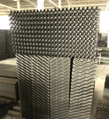 Material da desinfecção da exploração agrícola de porco para o enchimento molhado plástico da cortina de Wusen da suficiência da torre refrigerando