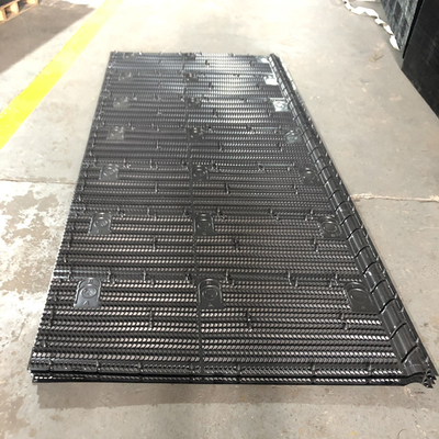 Folha de suspensão da suficiência do PVC dos acessórios da torre refrigerando de material de suficiência da torre refrigerando de 1330mm